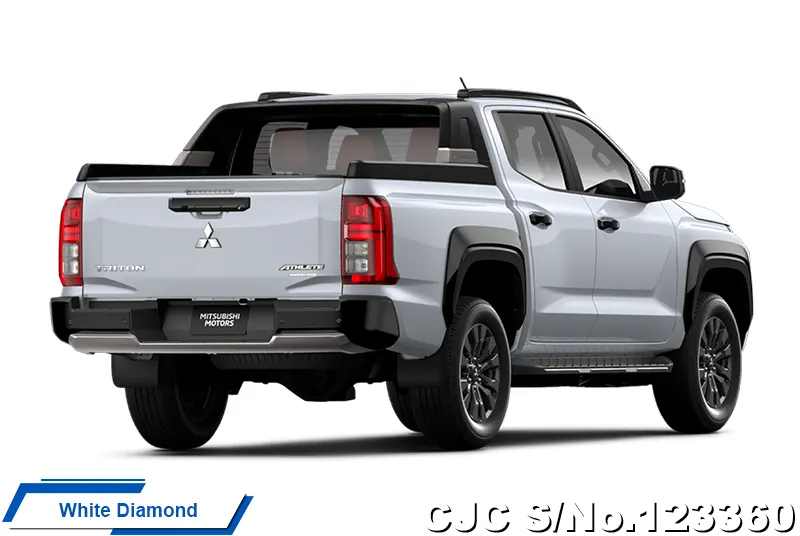 Mitsubishi Triton in Yamabuki Orange Metallic for Sale Image 5