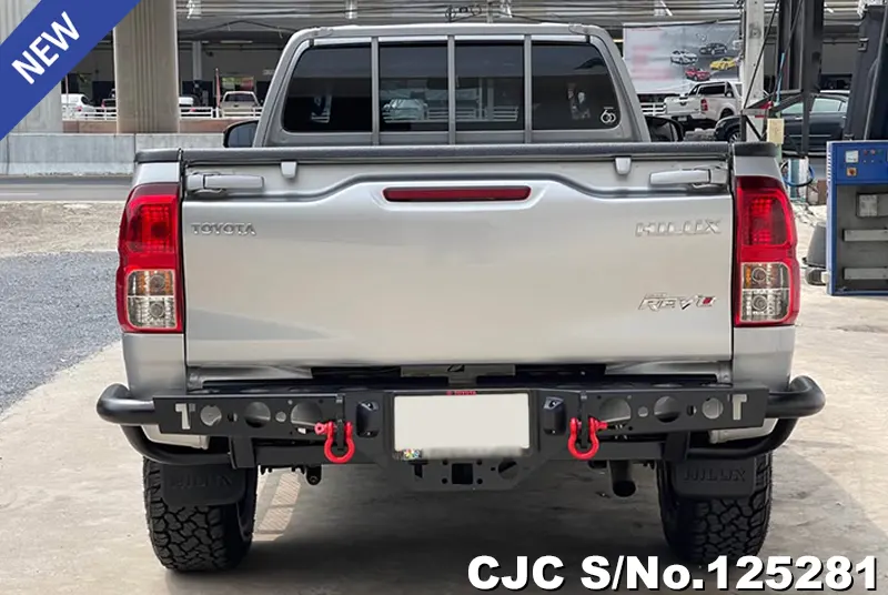 Toyota Hilux in Gray for Sale Image 4