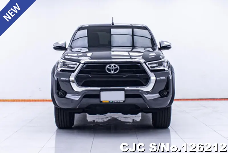 Toyota Hilux in Gray for Sale Image 3