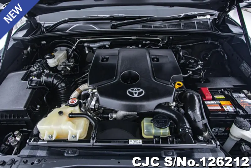 Toyota Hilux in Gray for Sale Image 13