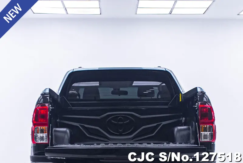 Toyota Hilux in Black for Sale Image 5