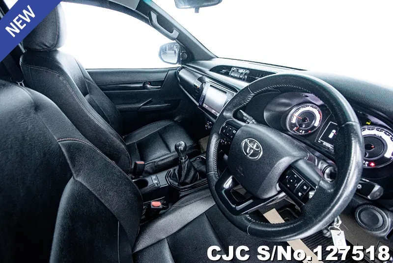 Toyota Hilux in Black for Sale Image 8