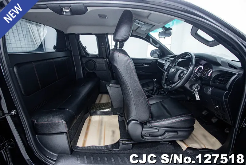 Toyota Hilux in Black for Sale Image 12