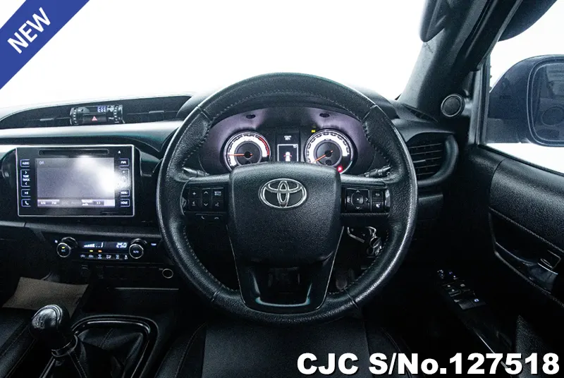 Toyota Hilux in Black for Sale Image 15