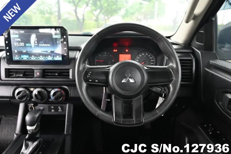Mitsubishi Triton in Gray for Sale Image 4