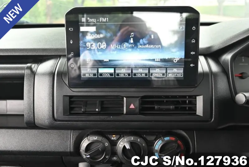 Mitsubishi Triton in Gray for Sale Image 5
