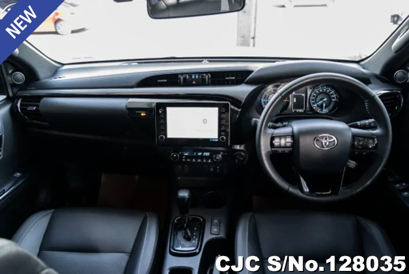 Toyota Hilux in White for Sale Image 7