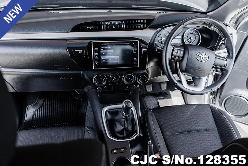 Toyota Hilux in Silver for Sale Image 5