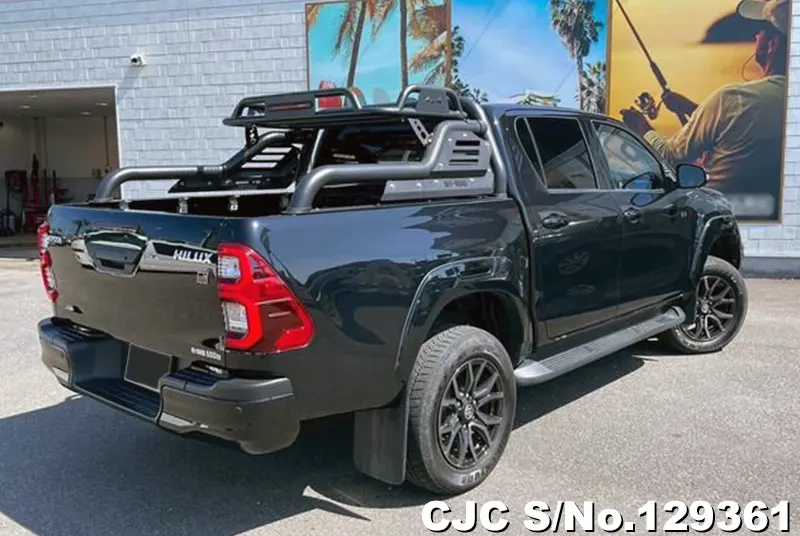 Toyota Hilux in Black for Sale Image 2