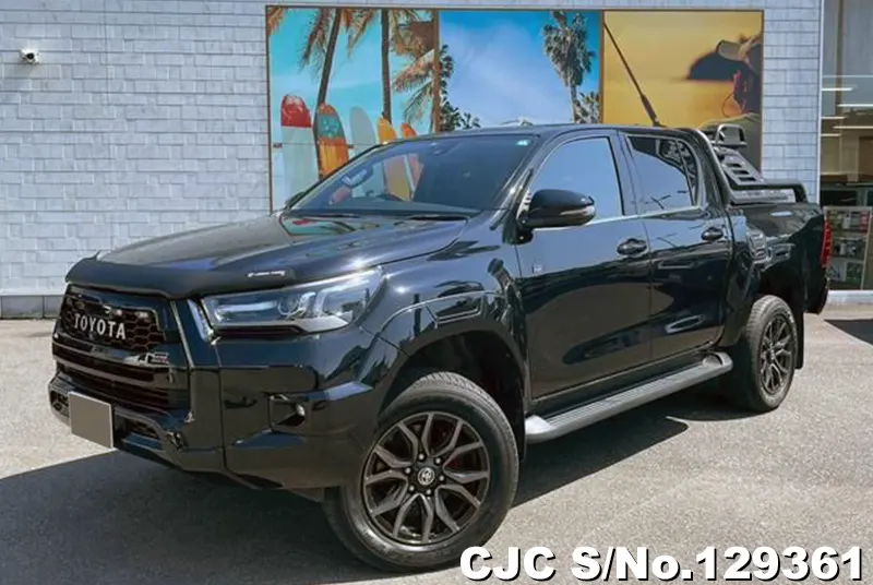Toyota Hilux in Black for Sale Image 3
