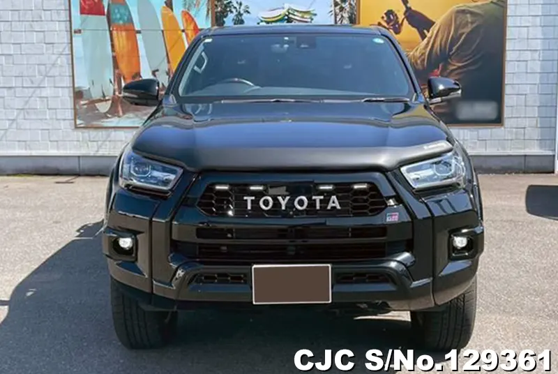 Toyota Hilux in Black for Sale Image 4