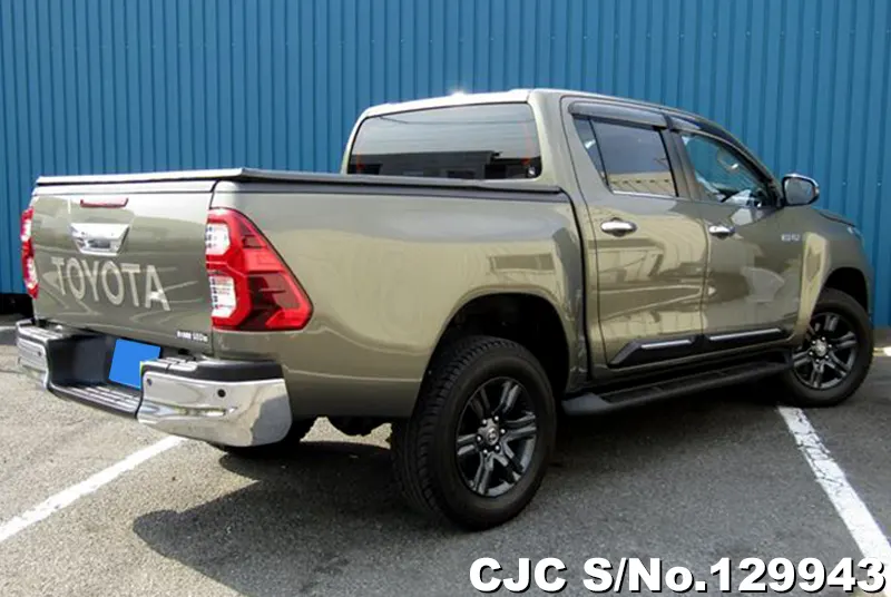 Toyota Hilux in Oxide Bronze Metallic for Sale Image 1