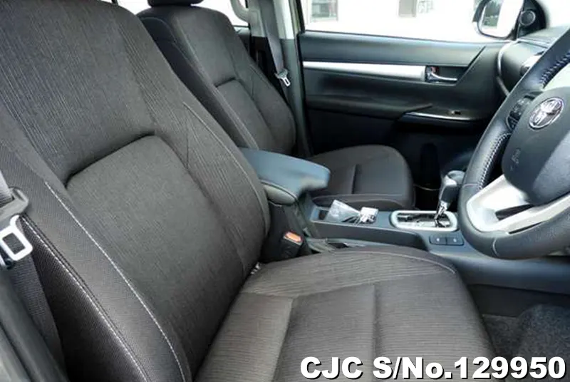 Toyota Hilux in Oxide Bronze Metallic for Sale Image 5