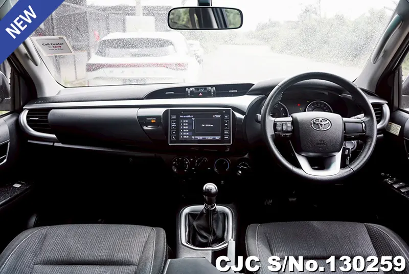 Toyota Hilux in Silver for Sale Image 8