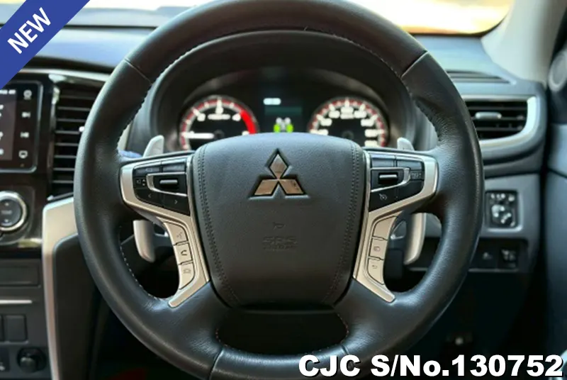 Mitsubishi Triton in Orange for Sale Image 10