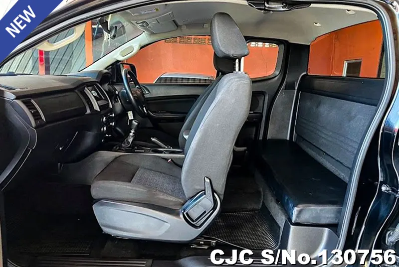 Ford Ranger in Black for Sale Image 11