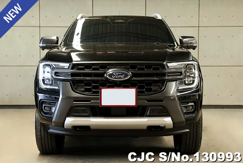 Ford Ranger in Black for Sale Image 2