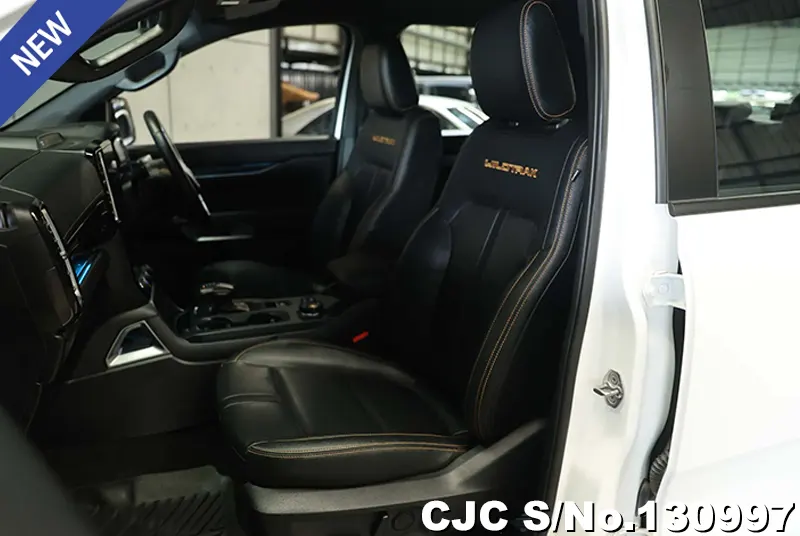 Ford Ranger in White for Sale Image 8