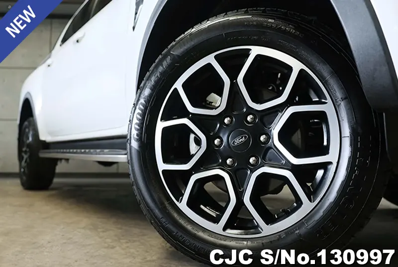 Ford Ranger in White for Sale Image 14