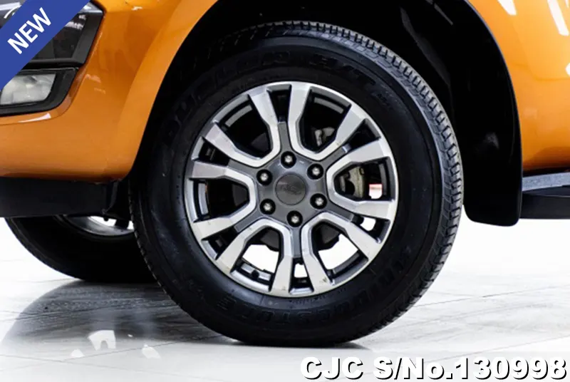 Ford Ranger in Orange for Sale Image 11