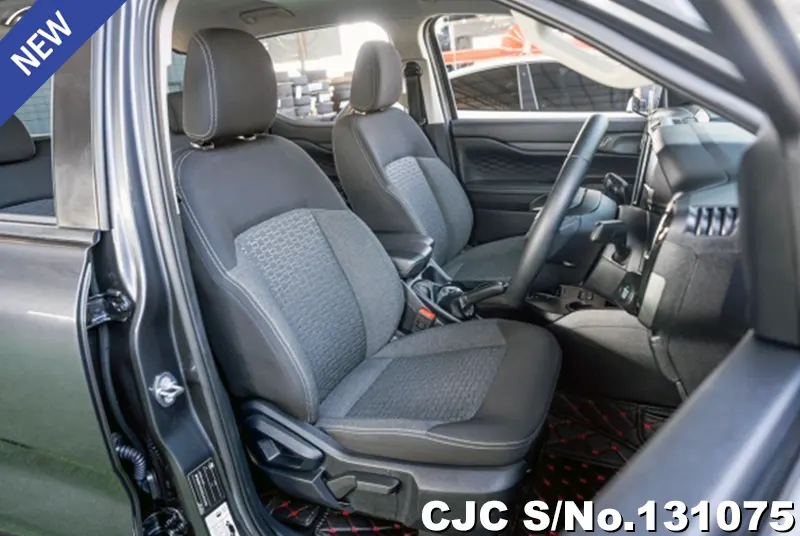 Ford Ranger in Gray for Sale Image 6
