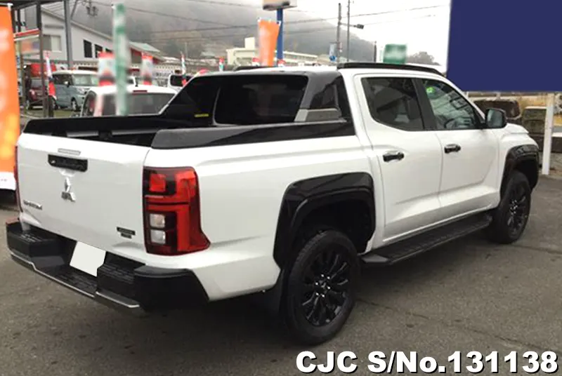 Mitsubishi Triton in White for Sale Image 1