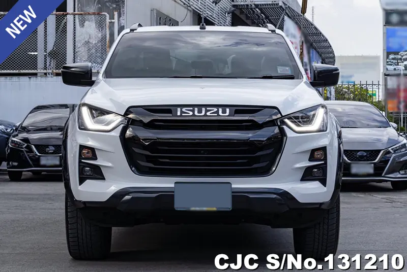 Isuzu D-Max in White for Sale Image 4