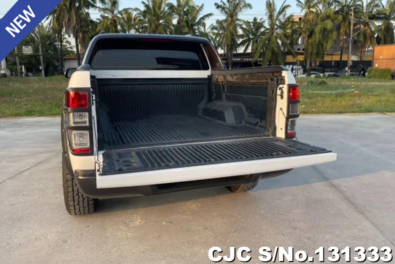Ford Ranger in White for Sale Image 6