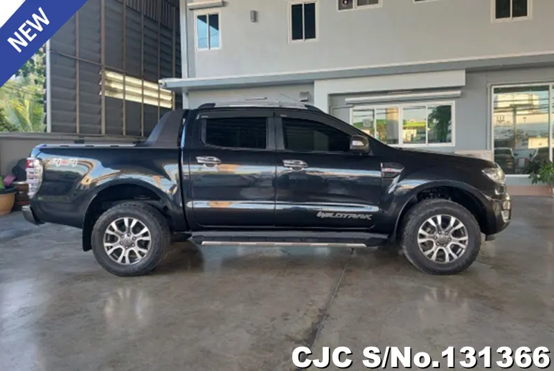 Ford Ranger in Black for Sale Image 6