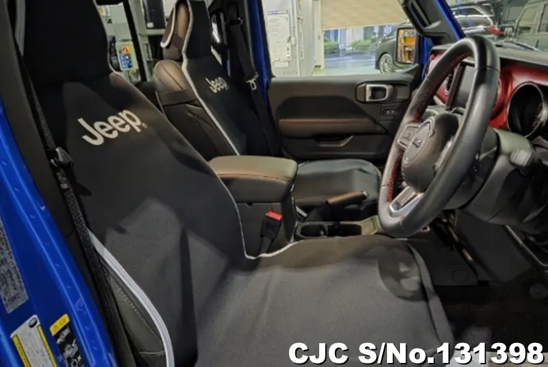 Jeep Gladiator in Blue for Sale Image 8