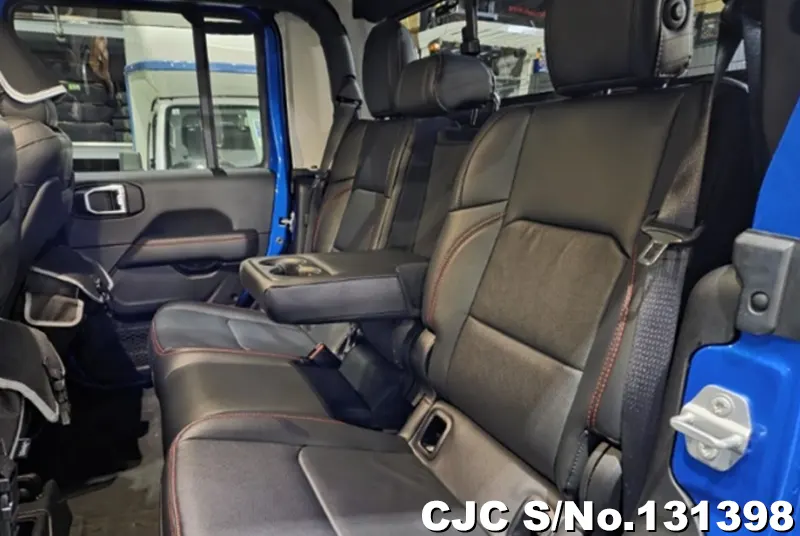 Jeep Gladiator in Blue for Sale Image 10