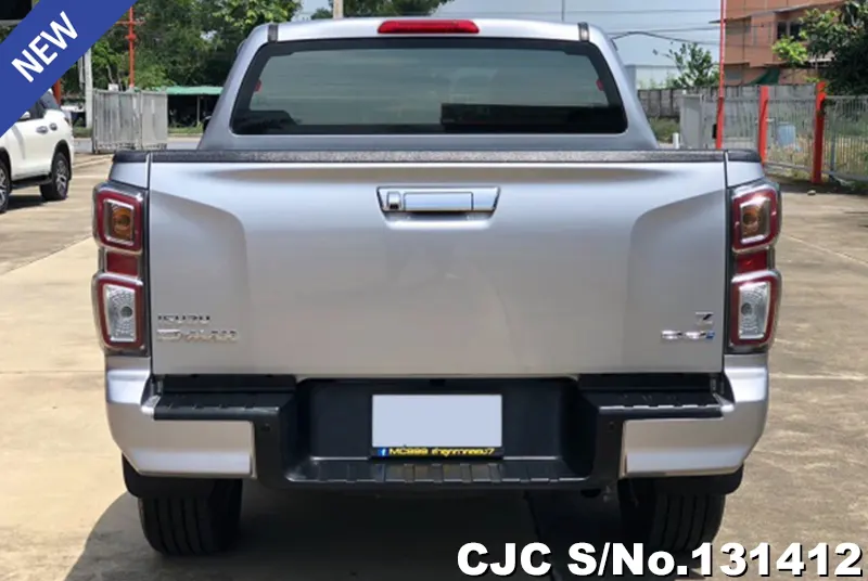 Isuzu D-Max in Silver for Sale Image 5