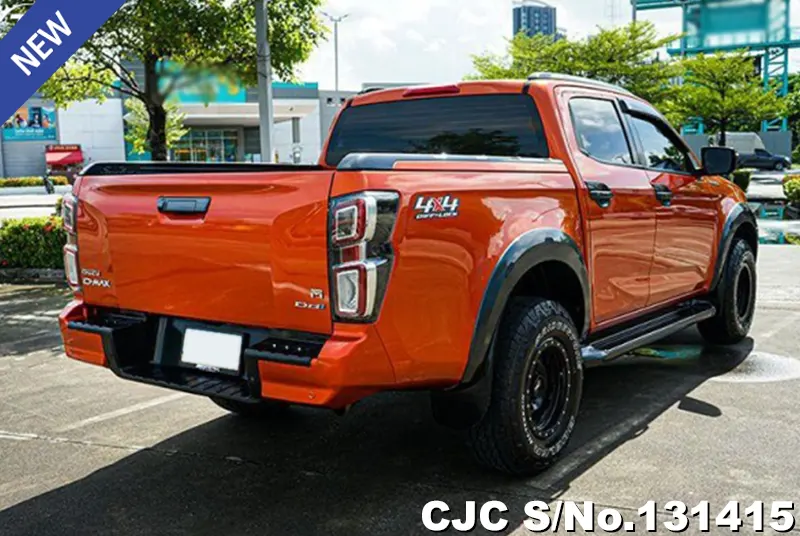 Isuzu D-Max in Orange for Sale Image 2