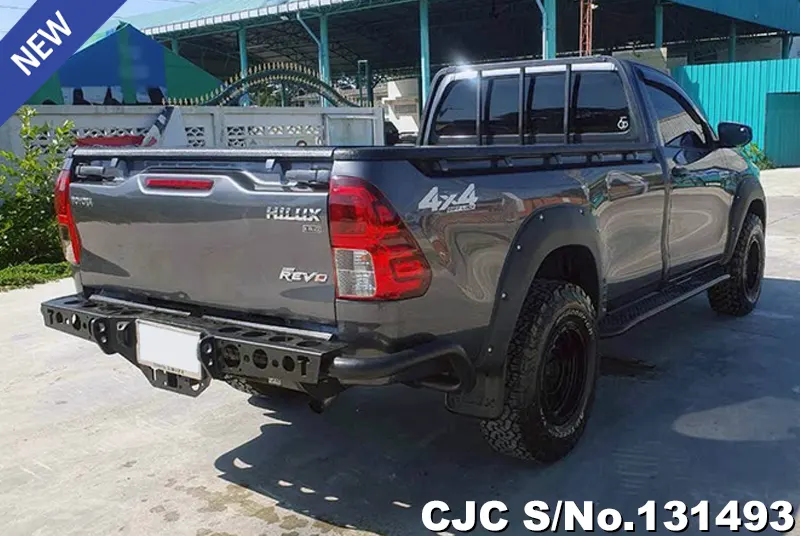 Toyota Hilux in Gray for Sale Image 2