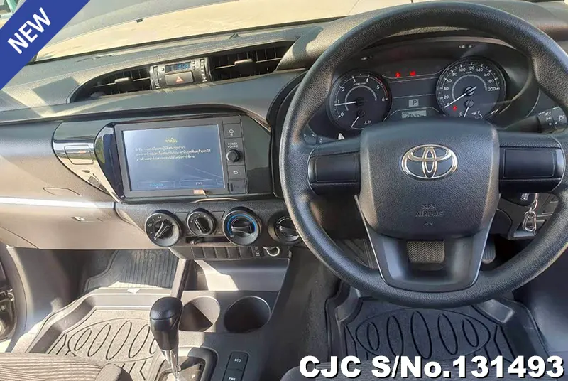 Toyota Hilux in Gray for Sale Image 8