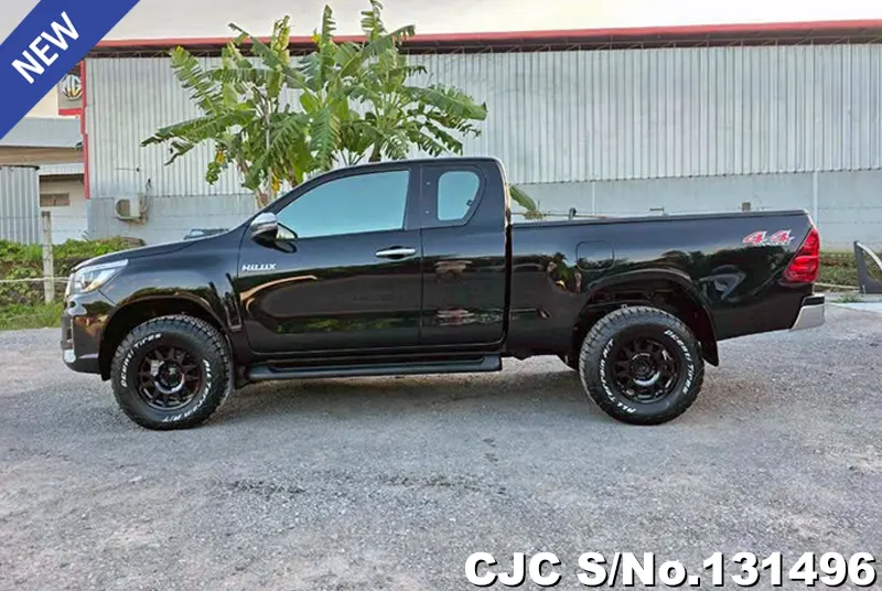Toyota Hilux in Black for Sale Image 7