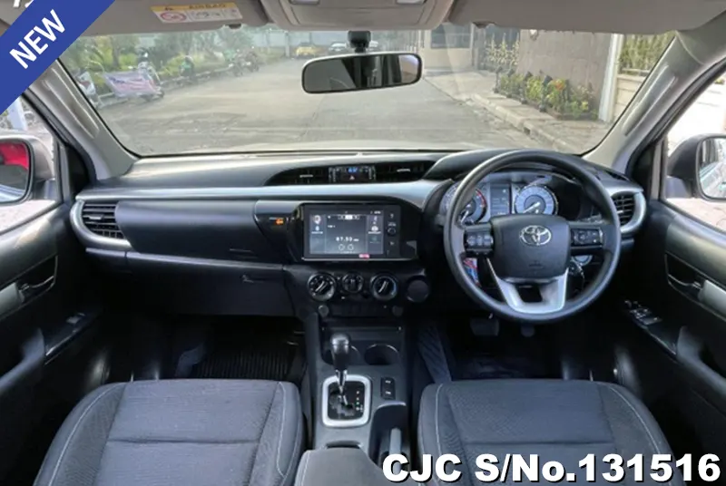 Toyota Hilux in Gray for Sale Image 4