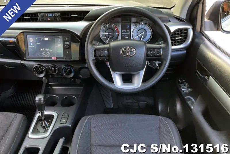 Toyota Hilux in Gray for Sale Image 9