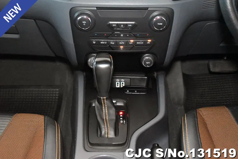 Ford Ranger in Black for Sale Image 12