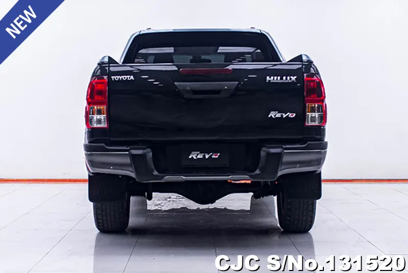 Toyota Hilux in Black for Sale Image 5