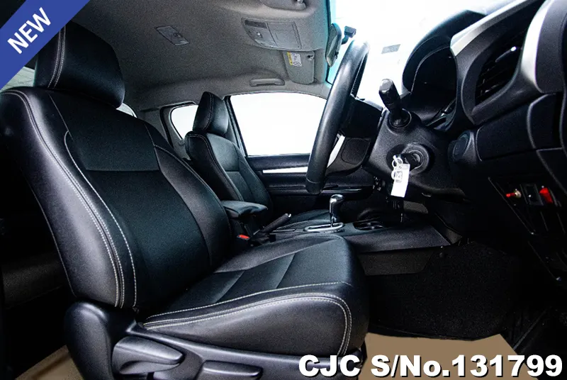 Toyota Hilux in Silver for Sale Image 7