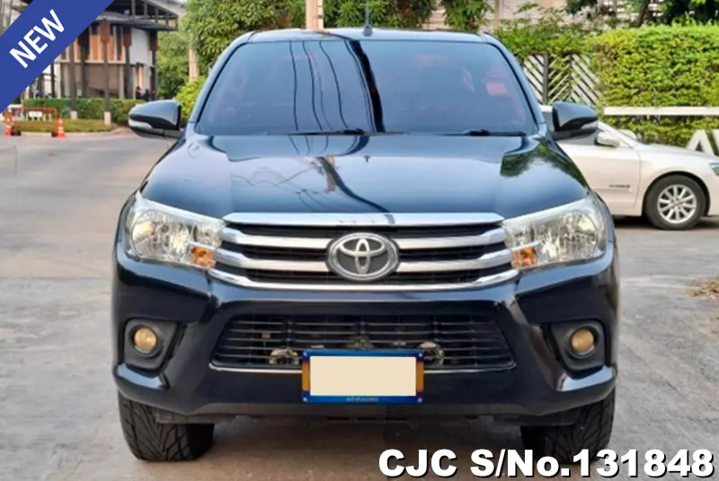 Toyota Hilux in Black for Sale Image 4