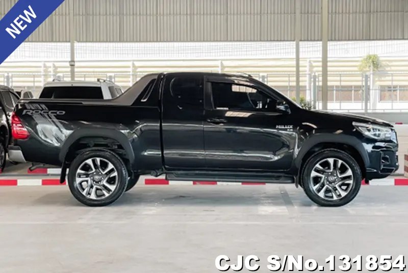 Toyota Hilux in Black for Sale Image 4