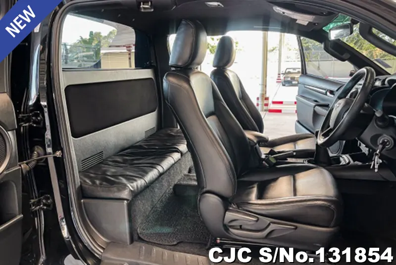 Toyota Hilux in Black for Sale Image 9
