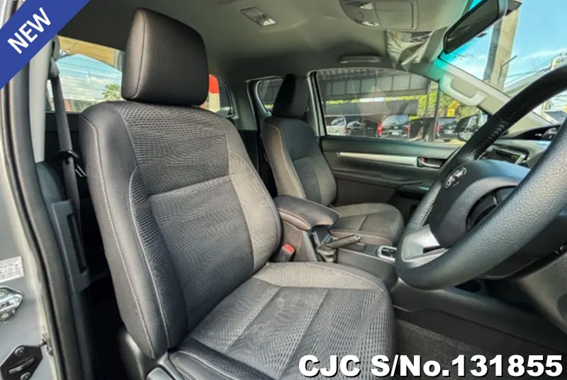 Toyota Hilux in Silver for Sale Image 5