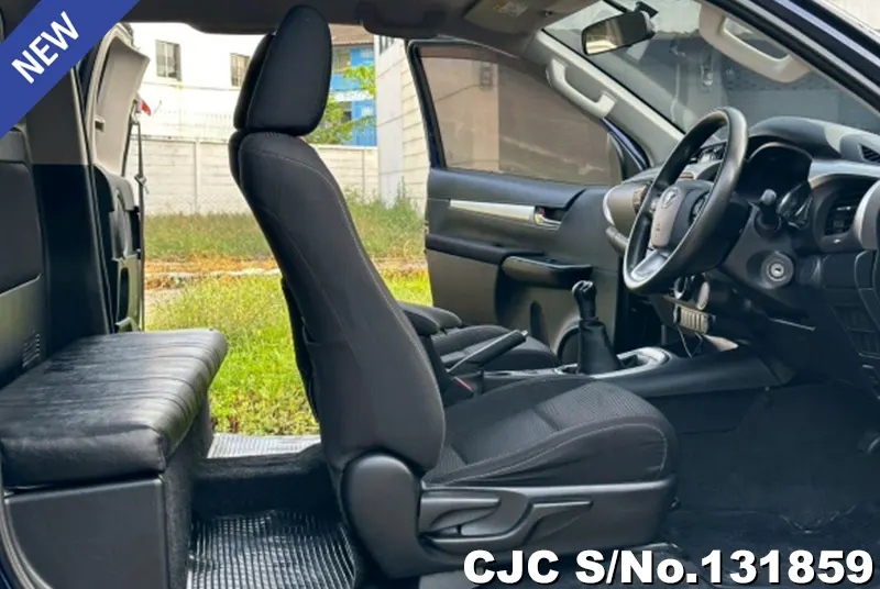 Toyota Hilux in Black for Sale Image 11