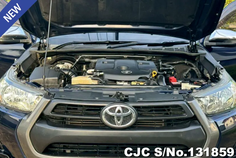Toyota Hilux in Black for Sale Image 14