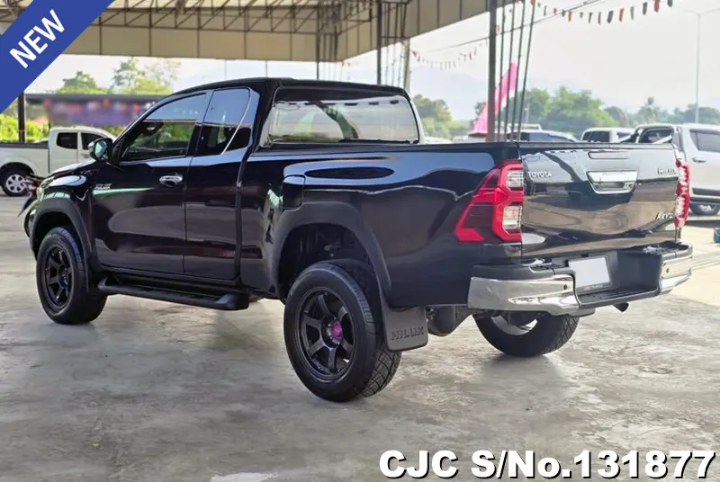 Toyota Hilux in Black for Sale Image 1