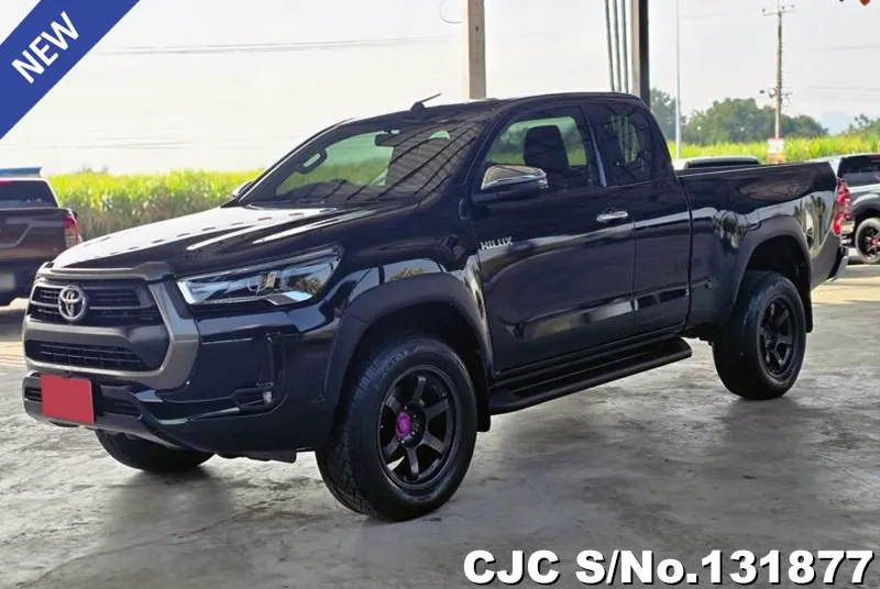 Toyota Hilux in Black for Sale Image 3
