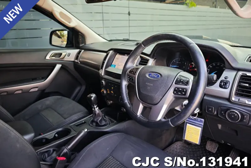 Ford Ranger in Black for Sale Image 5